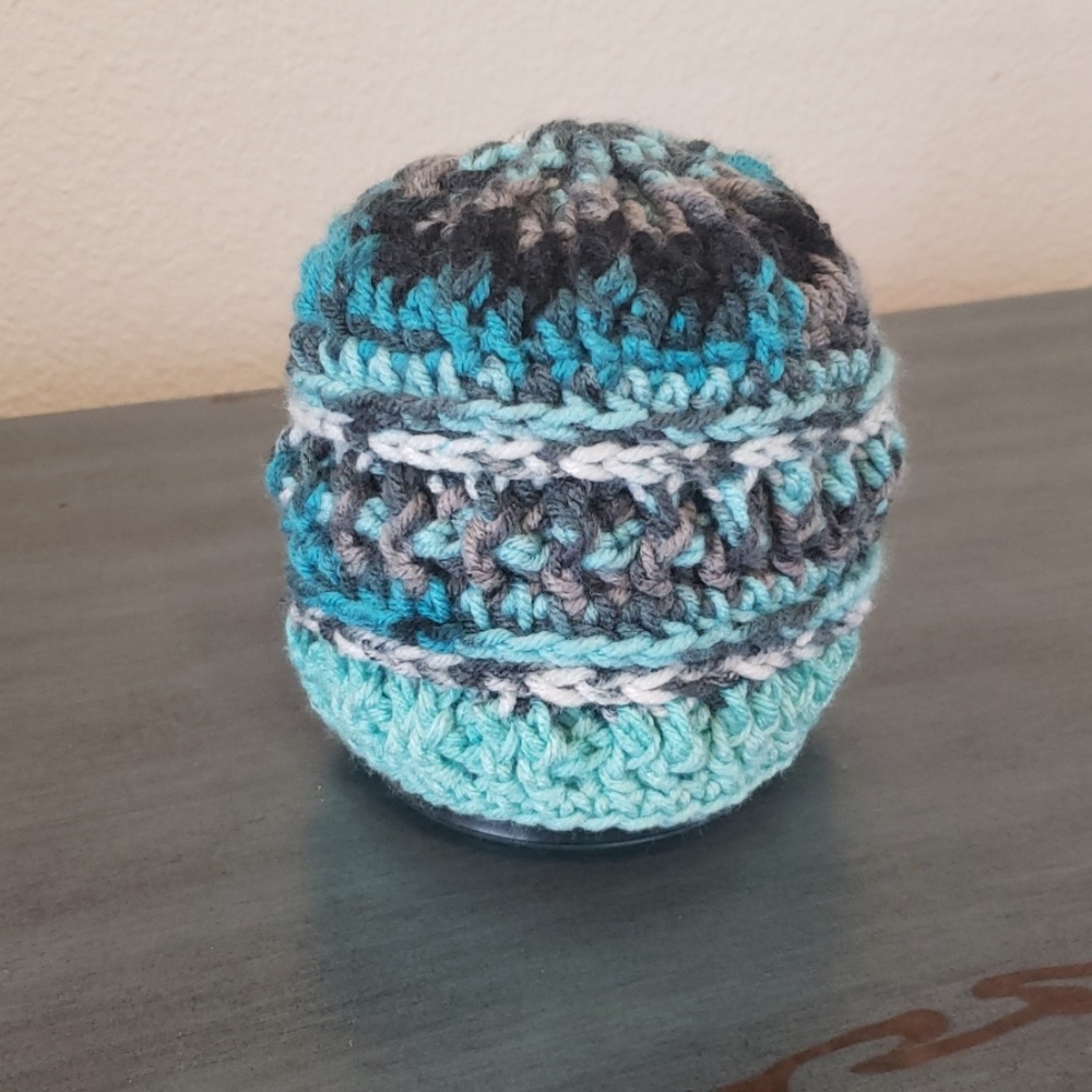 *HOST PICK* Lee's Crochet Infant Hat - Picture 2 of 2